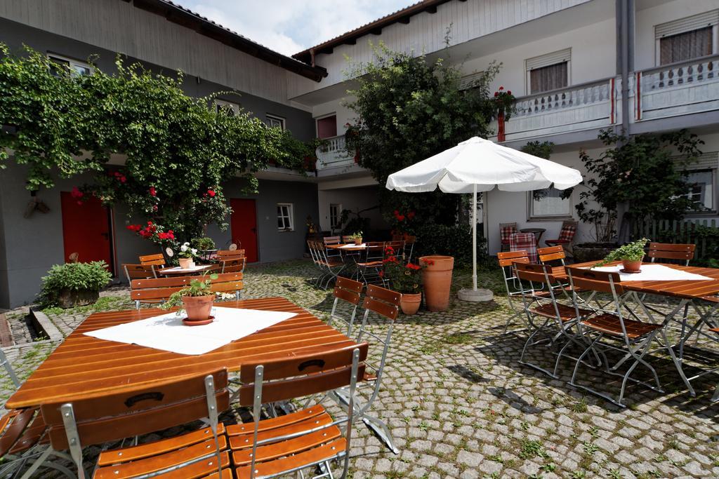 Landgut Stetter Hotel Schöllnach Exterior foto